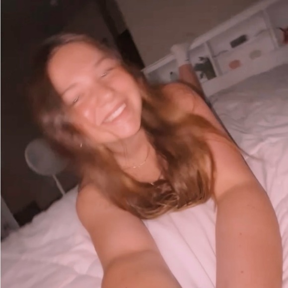 Meet your Posher, Lava - Picture 2 of 2